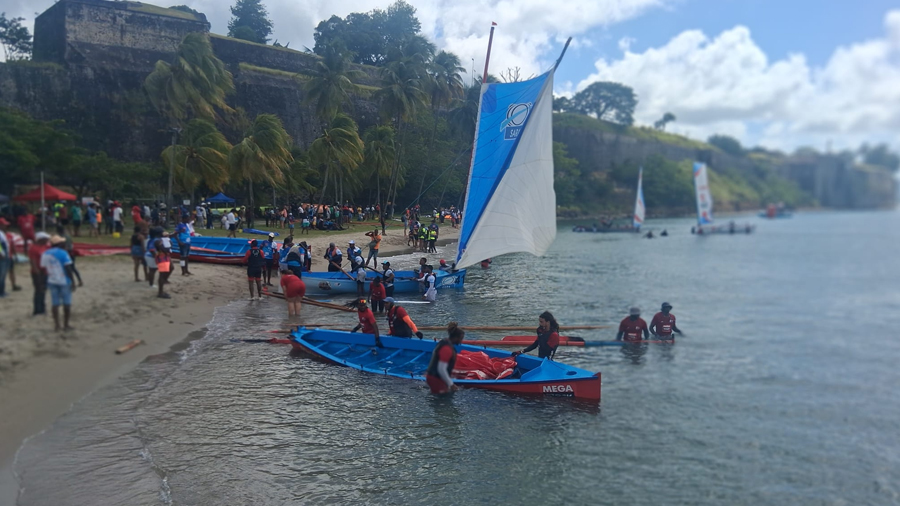 LA YOLE MARTINIQUAISE 